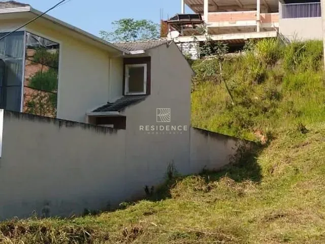 Terreno com 477m², à venda, no bairro Jardim Belvedere em Volta Redonda