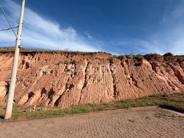 Terreno com 488m², à venda, no bairro Quintas das Avenidas em Juiz de Fora