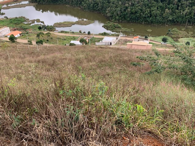 Terreno com 745m², à venda, no bairro Grama em Juiz de Fora