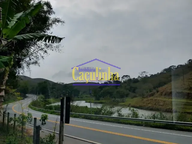 Terreno com 462m², à venda, no bairro Belvedere da Taquara em Barra do Piraí