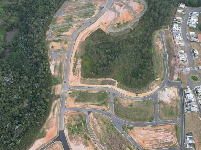 Foto do Terreno - Terreno lote em Condomínio Mosaico Horizontes à venda, Cézar de Souza, Mogi das Cruzes, SP, fundo pra reserva | Tamara Velloso Corretora de Imóveis