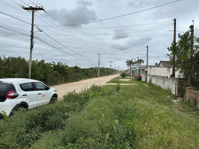 Terreno com 325m², à venda, no bairro Areal em Pelotas