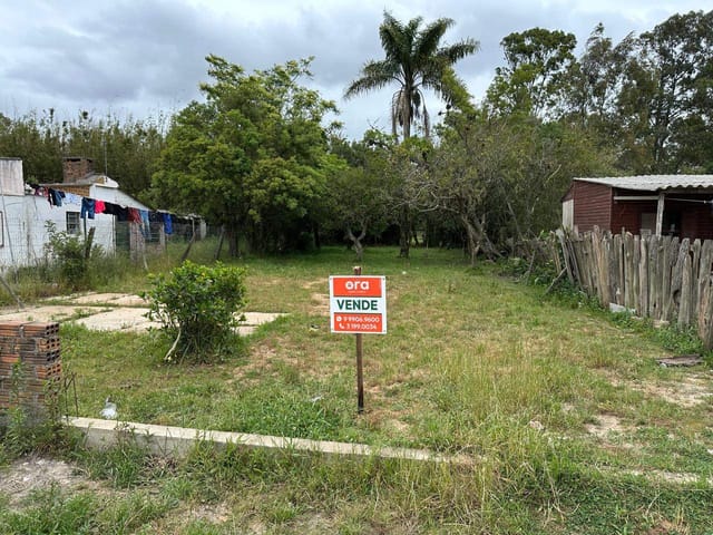 Terreno com 325m², à venda, no bairro Areal em Pelotas