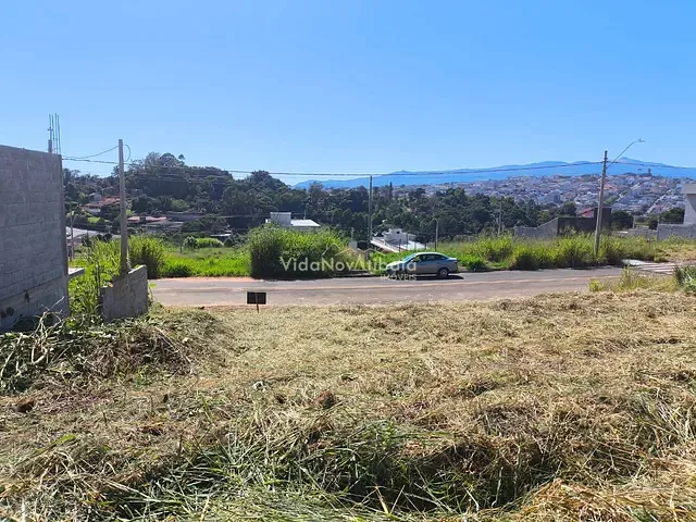 Terreno com 205m², à venda, no bairro Loteamento Vale das Flores em Atibaia