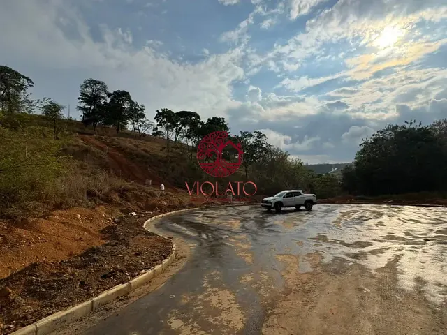 Terreno com 713m², à venda, no bairro Área Rural de Lagoa Santa em Lagoa Santa