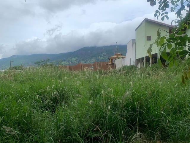 Terreno com 500m², à venda, no bairro Godoy em Extrema