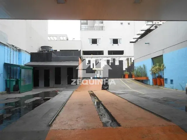 Terreno com 959m², à venda, no bairro Barra Funda em Sao Paulo