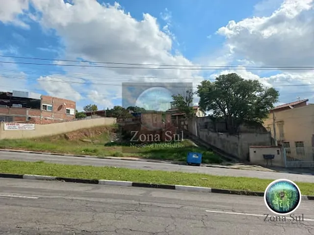 Terreno com 950m², à venda, no bairro Rio Acima em Votorantim