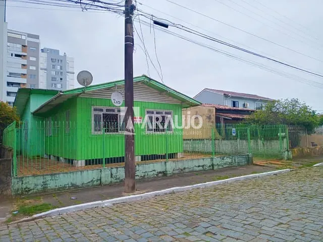 Terreno com 350m², à venda, no bairro São João em Itajaí
