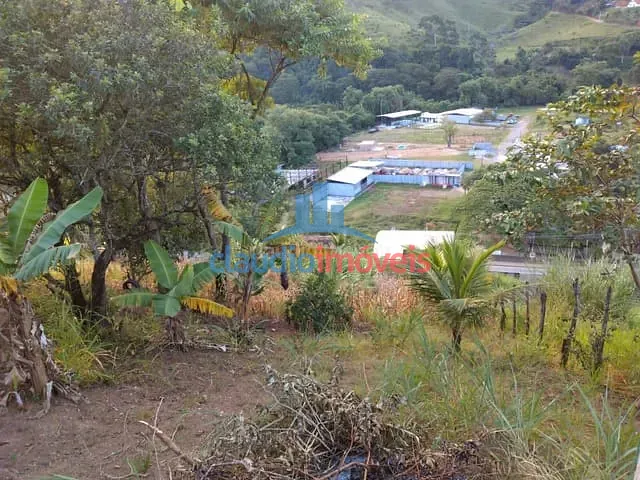 Terreno à venda, no bairro Colônia Santo Antônio em Barra Mansa
