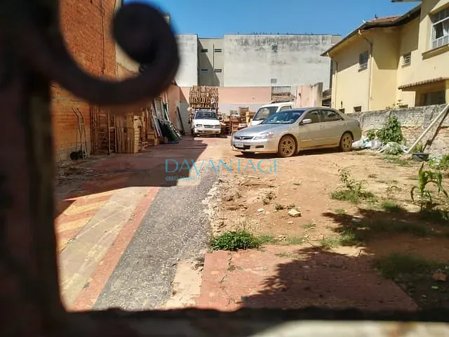 Terreno com 300m², à venda, no bairro Lapa em São Paulo