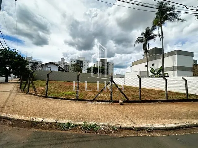 Terreno com 706m², à venda, no bairro Jardim da Colina em Americana