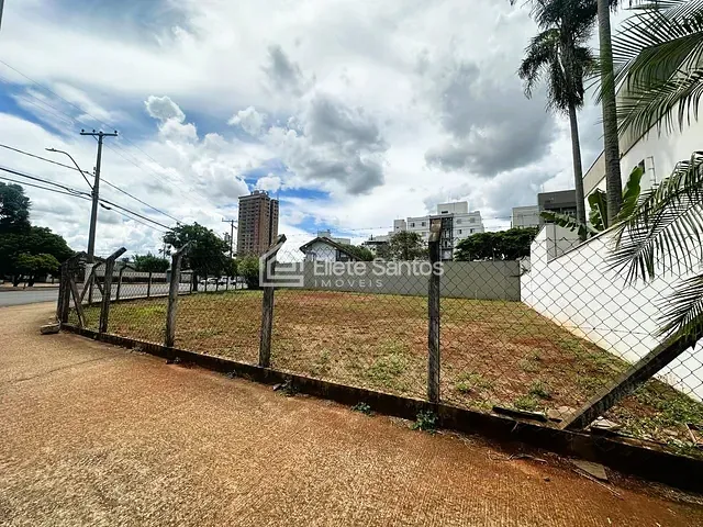 Terreno com 706m², à venda, no bairro Jardim da Colina em Americana