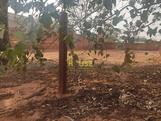 Terreno com 300m², à venda, no bairro Jardim Marim em Votuporanga