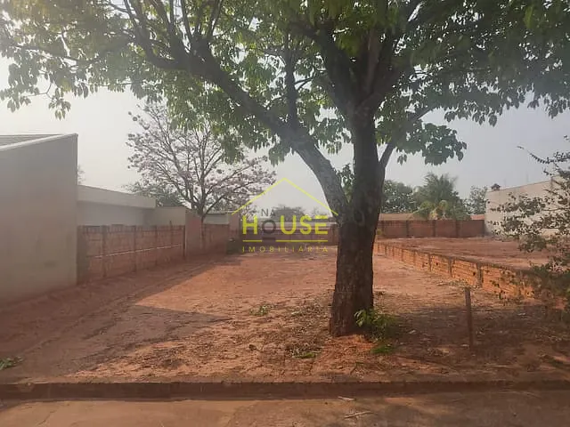 Terreno com 300m², à venda, no bairro Jardim Marim em Votuporanga