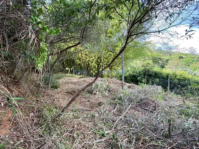 Terreno com 1585m², à venda, no bairro Itaipava em Petrópolis