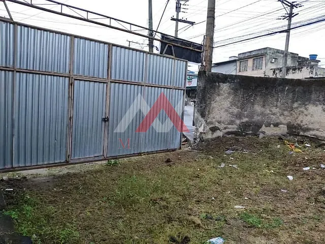 Terreno com 900m², à venda, no bairro Rocha em São Gonçalo