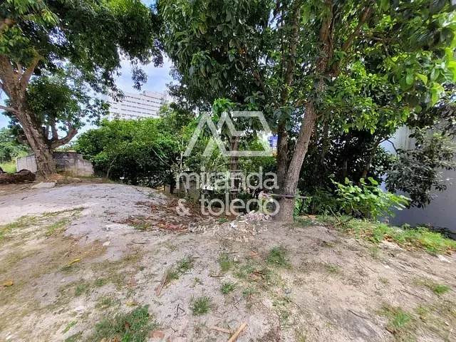 Terreno com 612m², à venda, no bairro Ipiranga em Guarapari