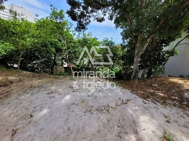 Terreno com 612m², à venda, no bairro Ipiranga em Guarapari