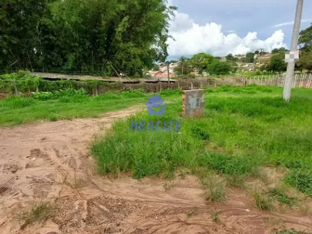 Terreno com 250m², à venda, no bairro Centro em Botucatu