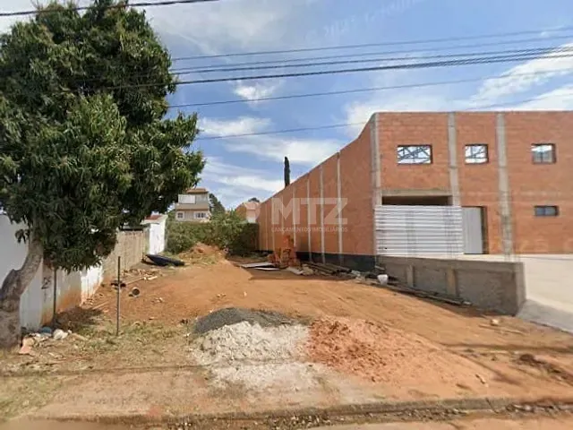Terreno com 360m², à venda, no bairro Jardim Aeroporto em Botucatu