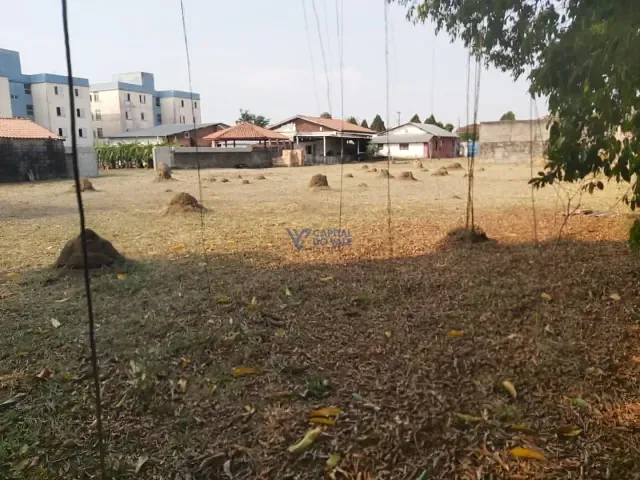 Terreno com 2200m², à venda, no bairro Parque São Luís em Taubaté