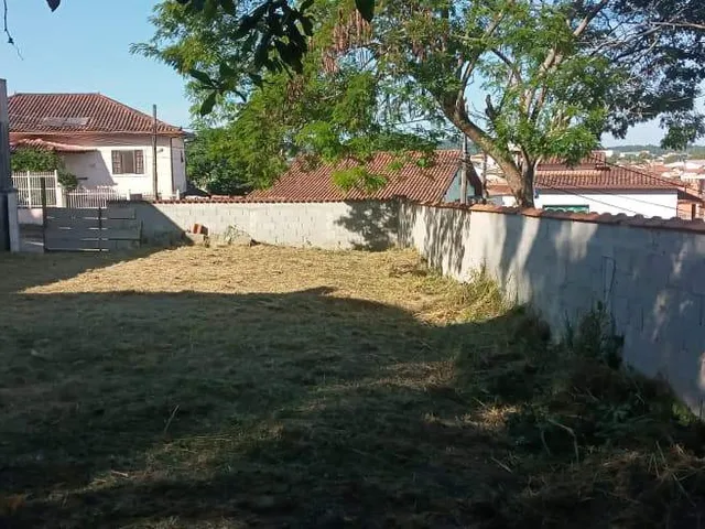 Terreno com 360m², à venda, no bairro Novo Rio das Ostras em Rio das Ostras