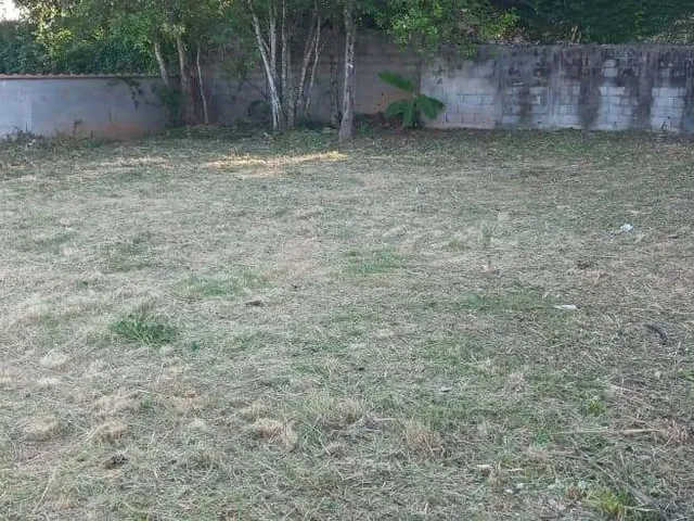 Terreno com 360m², à venda, no bairro Novo Rio das Ostras em Rio das Ostras