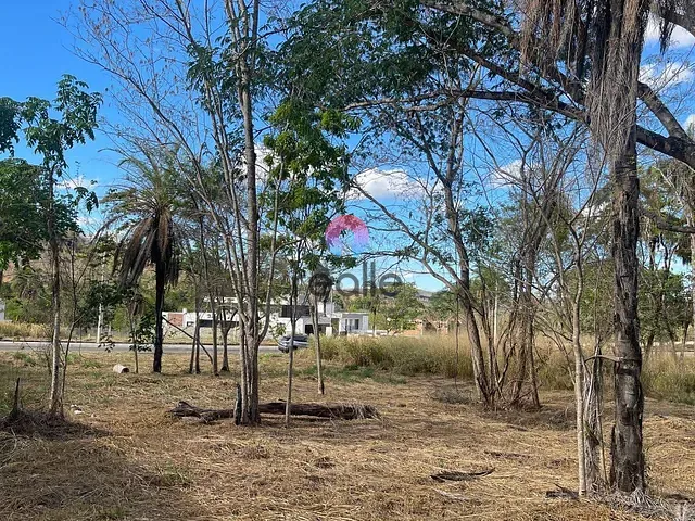 Terreno com 1000m², à venda, no bairro Versailles Vile de France em Lagoa Santa
