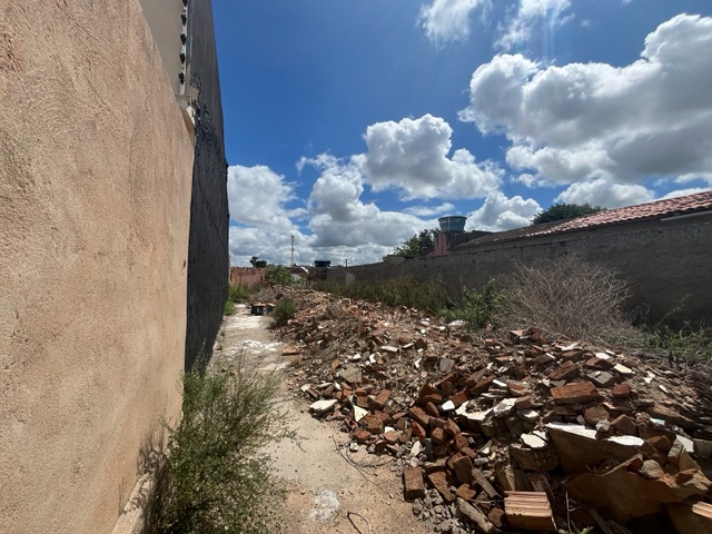 Terreno com 243m², à venda, no bairro Primavera em Arapiraca