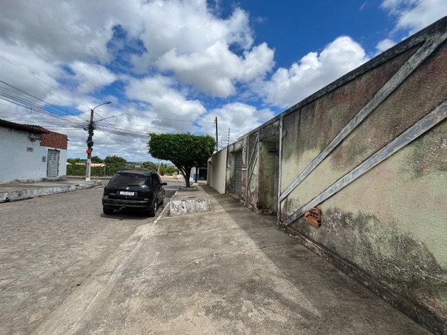 Terreno com 243m², à venda, no bairro Primavera em Arapiraca