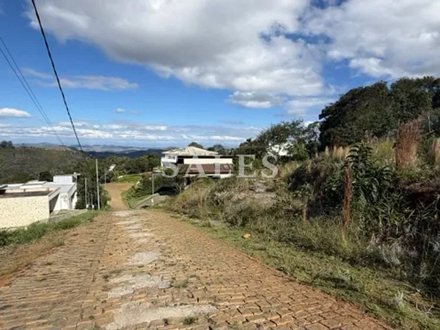 Terreno com 1000m², à venda, no bairro Novo Horizonte em Juiz de Fora