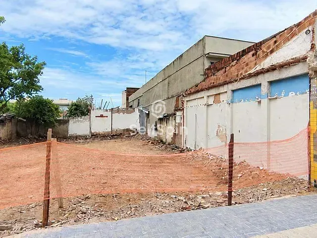 Terreno com 496m², para alugar, no bairro Piratininga em Niterói