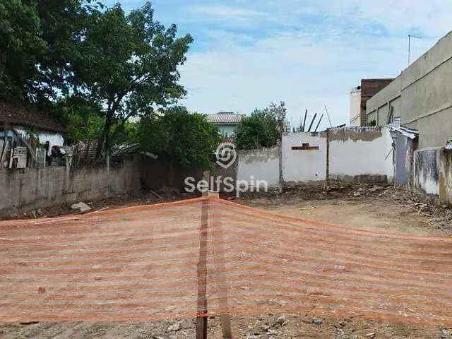 Terreno com 496m², para alugar, no bairro Piratininga em Niterói