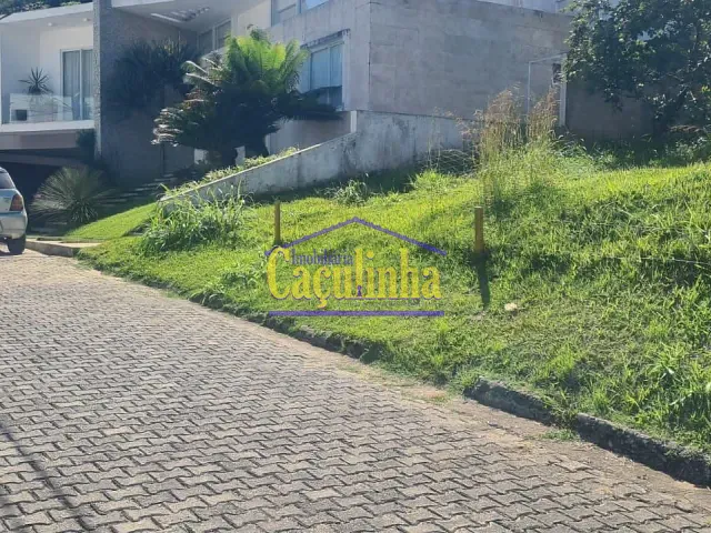Terreno com 480m², à venda, no bairro Matadouro em Barra do Piraí