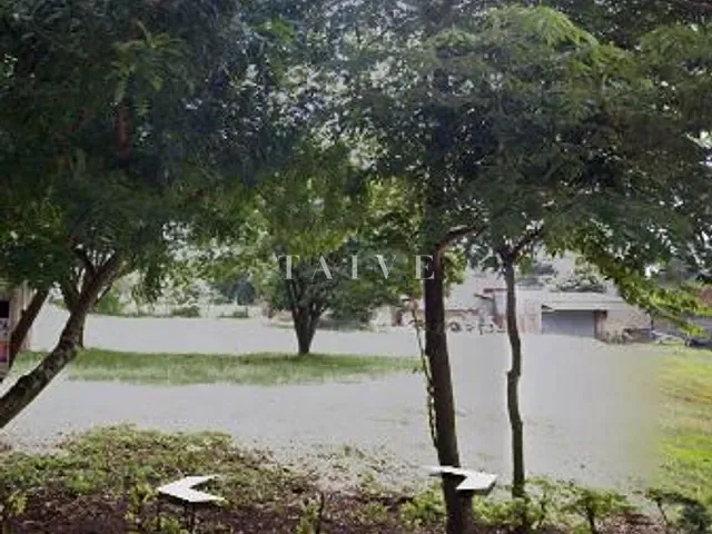 Terreno com 800m², à venda, no bairro Heimtal em Londrina
