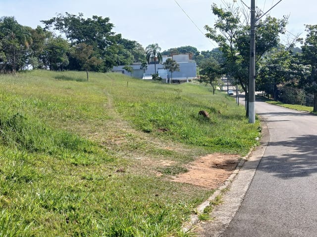 Terreno com 1062m², à venda, no bairro Chácara São Félix em Taubaté