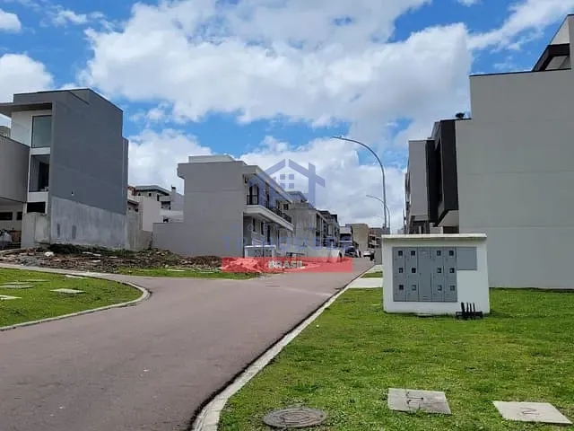 Terreno com 176m², à venda, no bairro Bairro Alto em Curitiba