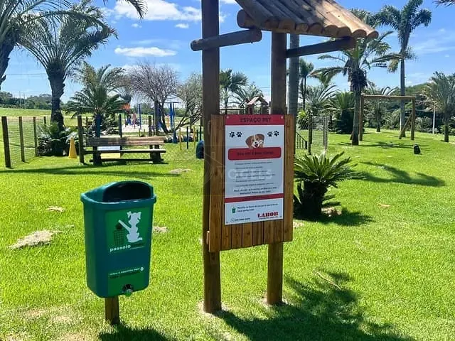 Terreno com 254m², à venda, no bairro Florabella II em Holambra