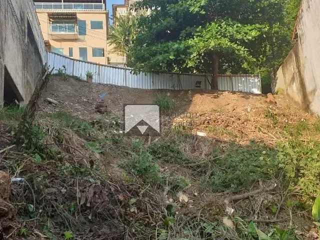 Terreno com 385m², à venda, no bairro São Francisco em Niterói