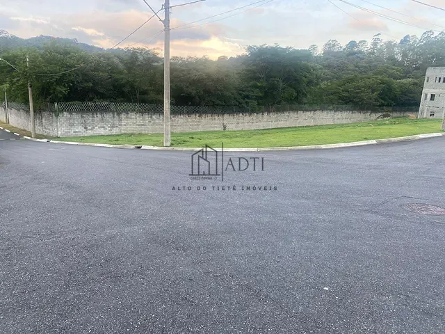 Terreno com 417m², à venda, no bairro Cézar de Souza em Mogi das Cruzes