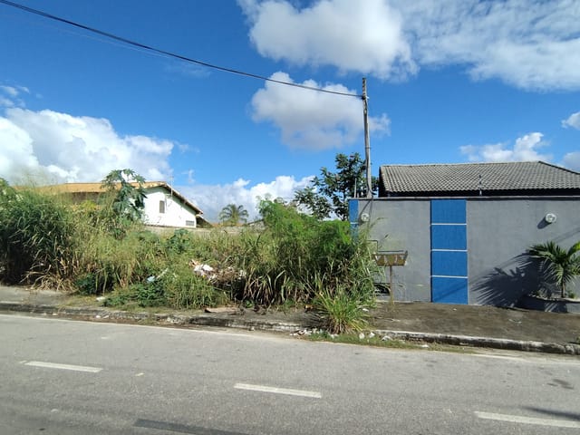 Terreno com 480m², à venda, no bairro Jardim Atlântico Central (Itaipuaçu) em Maricá