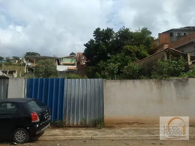 Terreno com 386m², à venda, no bairro Jardim Imperial em Atibaia