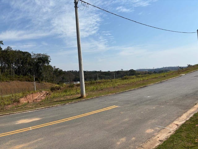 Terreno com 250m², à venda, no bairro Cézar de Souza em Mogi das Cruzes