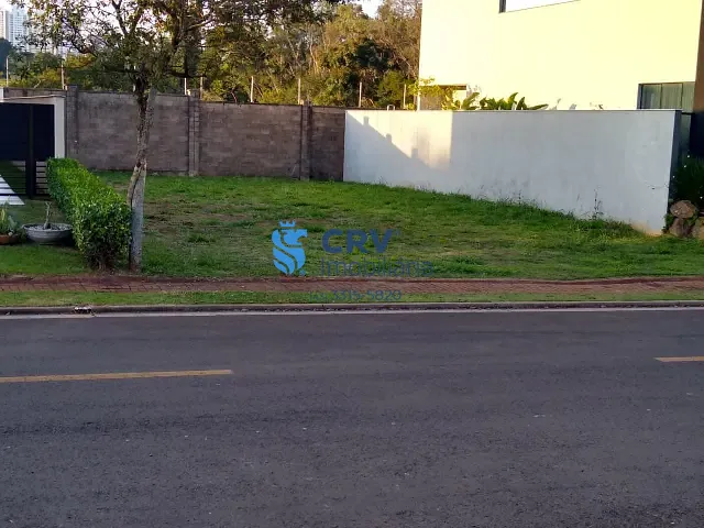 Terreno com 374m², à venda, no bairro Vivendas Do Arvoredo em Londrina