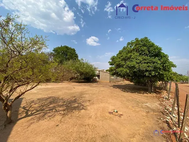 Terreno com 1000m², à venda, no bairro Vila dos Ferroviários em Três Lagoas