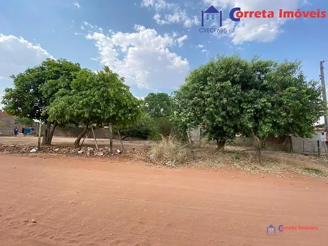 Terreno com 1000m², à venda, no bairro Vila dos Ferroviários em Três Lagoas