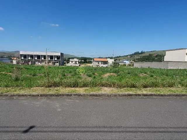 Terreno com 250m², à venda, no bairro Portal do Parque em Itatiaia