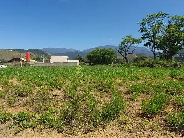Terreno com 250m², à venda, no bairro Portal do Parque em Itatiaia