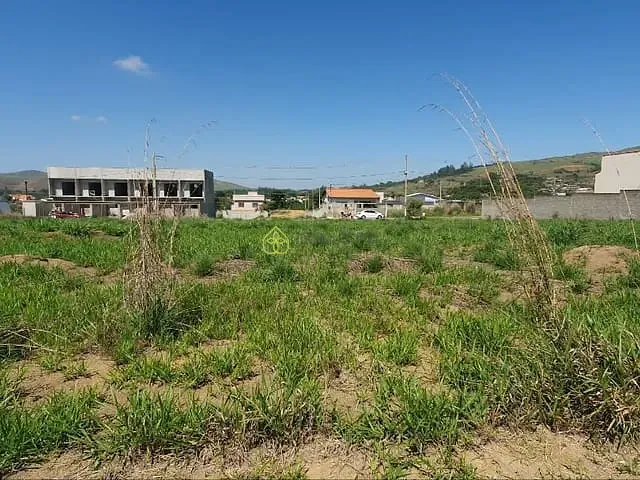 Terreno com 250m², à venda, no bairro Portal do Parque em Itatiaia